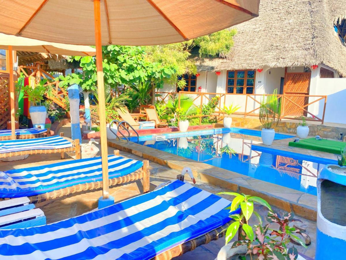 Utulivu Hotell