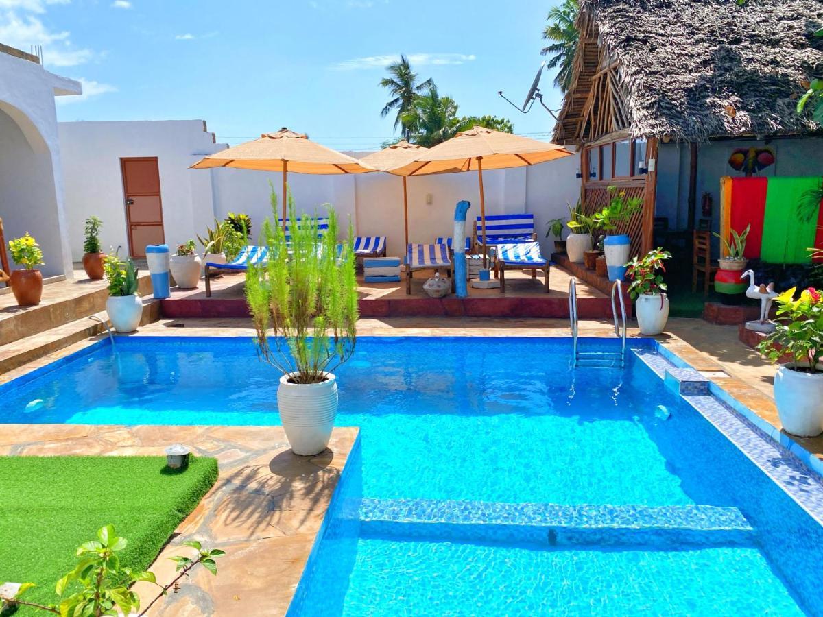 Hotell Utulivu 3*
